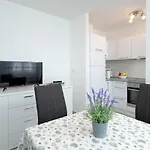 Appartement Ena *