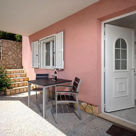 Ena Апартаменты *