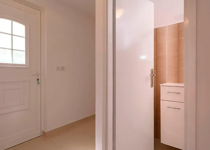 Ena Апартаменты *