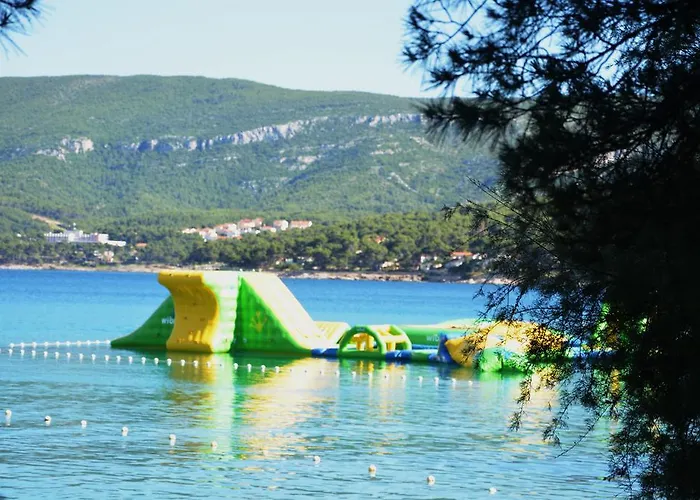 Apartment Ena Vrboska